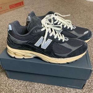 New balance 2002r ‘Phantom’ size 9